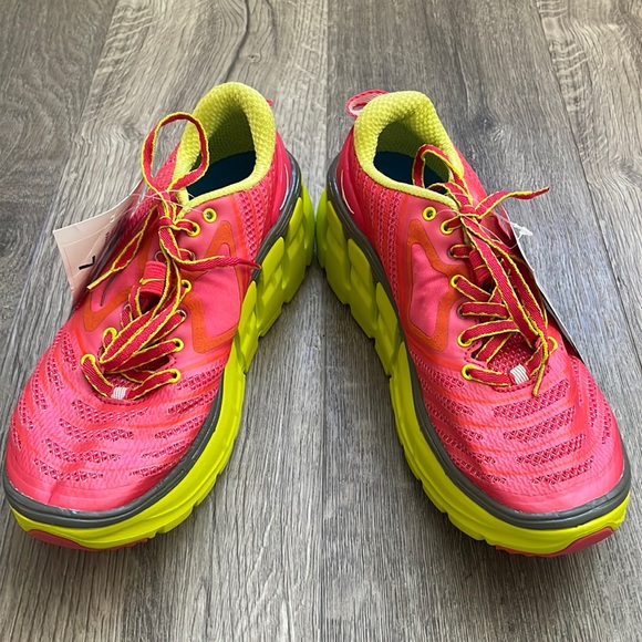 New Women’s Hoka One One Size 7 Vanquish Paradise Pink/Citrus Running Shoes - Picture 6 of 6